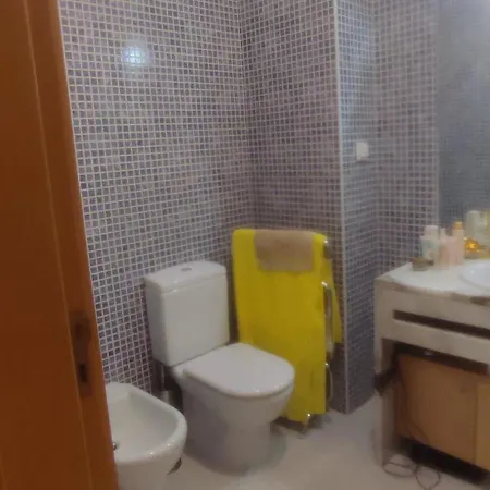 Quarto Maia بيت ضيافة